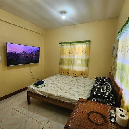 Larosa Hostel Puerto Princesa Kültér fotó