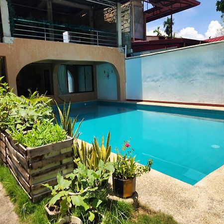 Larosa Hostel Puerto Princesa Kültér fotó