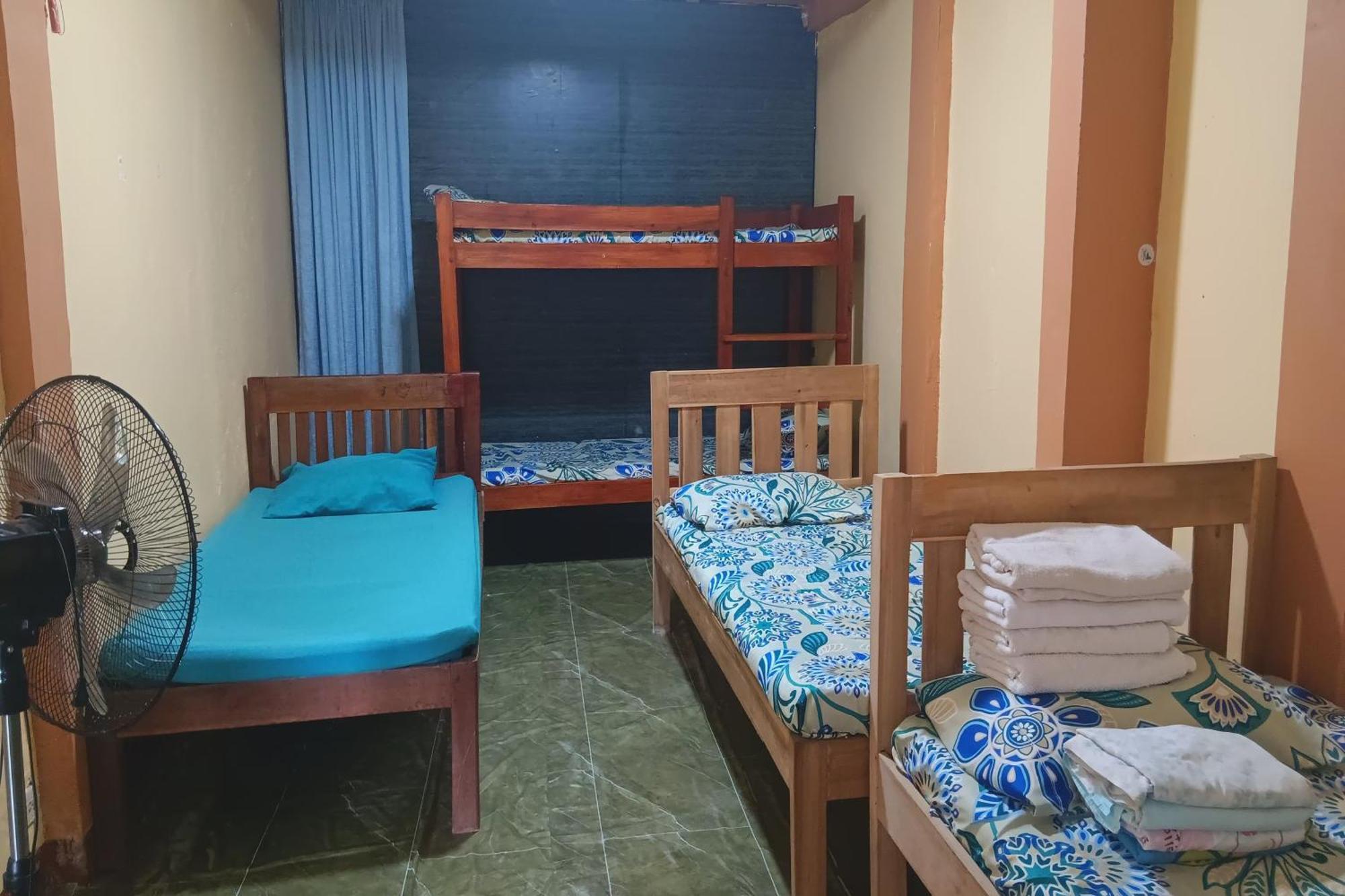 Larosa Hostel Puerto Princesa Kültér fotó