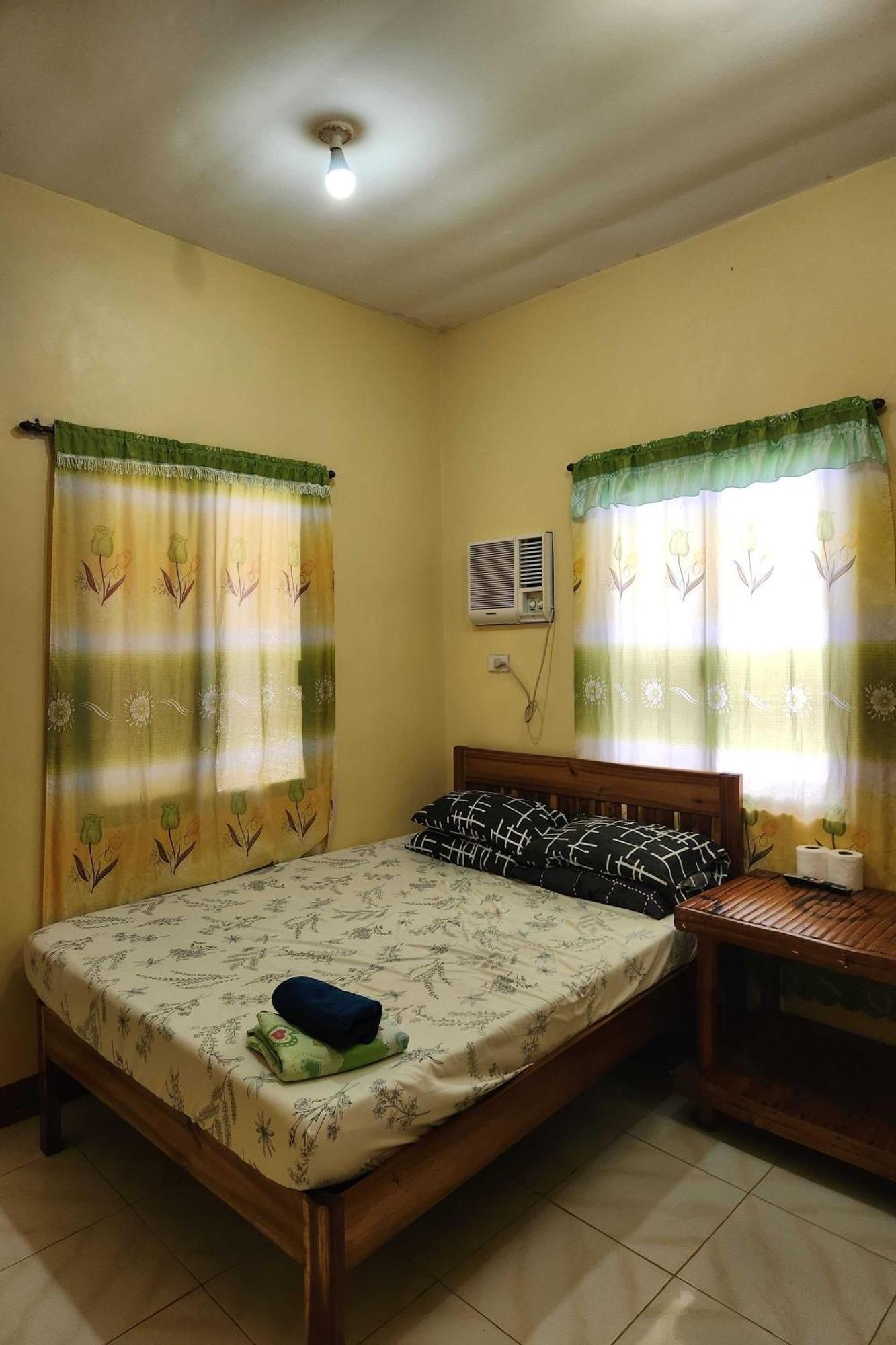 Larosa Hostel Puerto Princesa Kültér fotó
