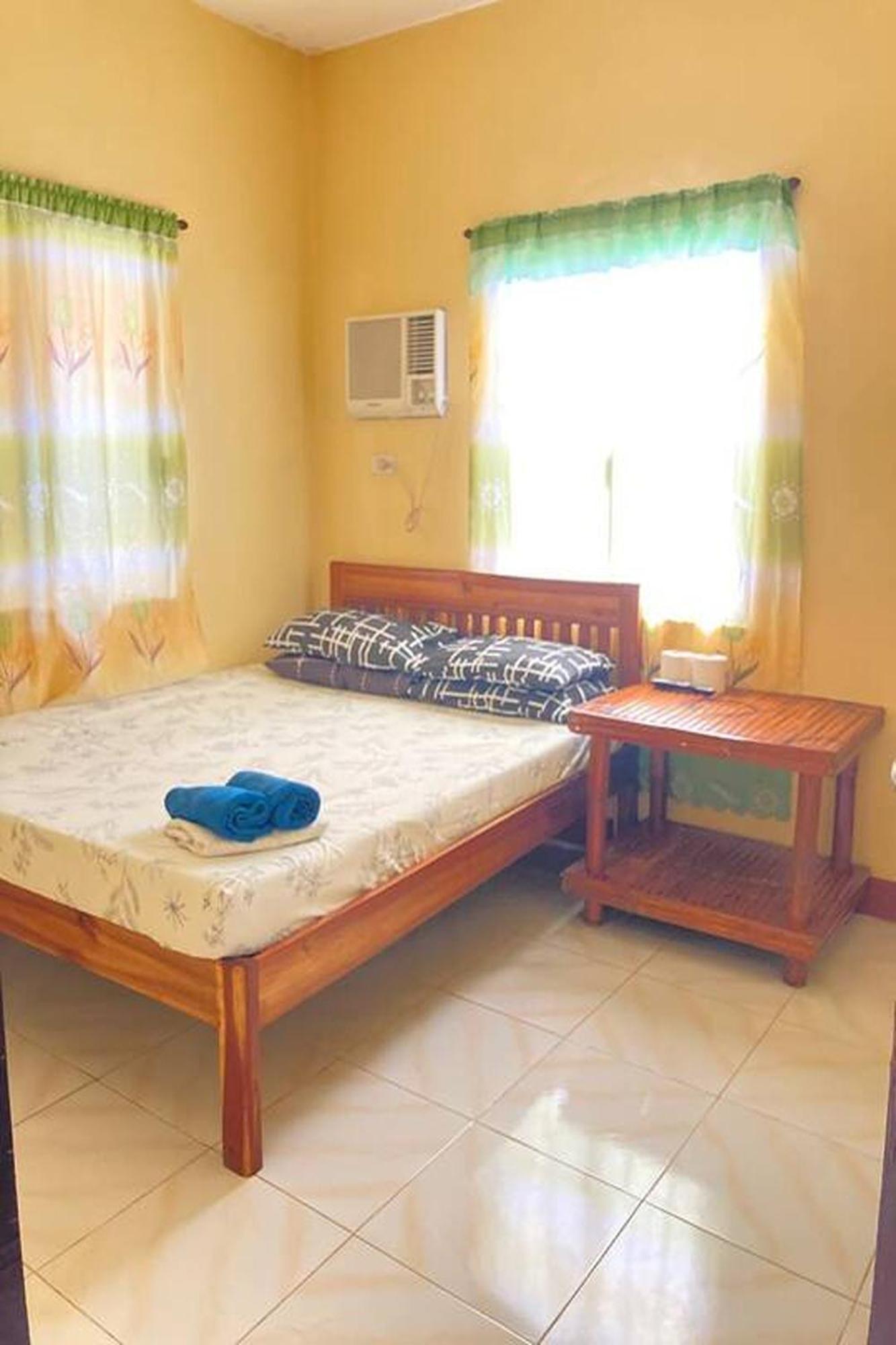 Larosa Hostel Puerto Princesa Kültér fotó