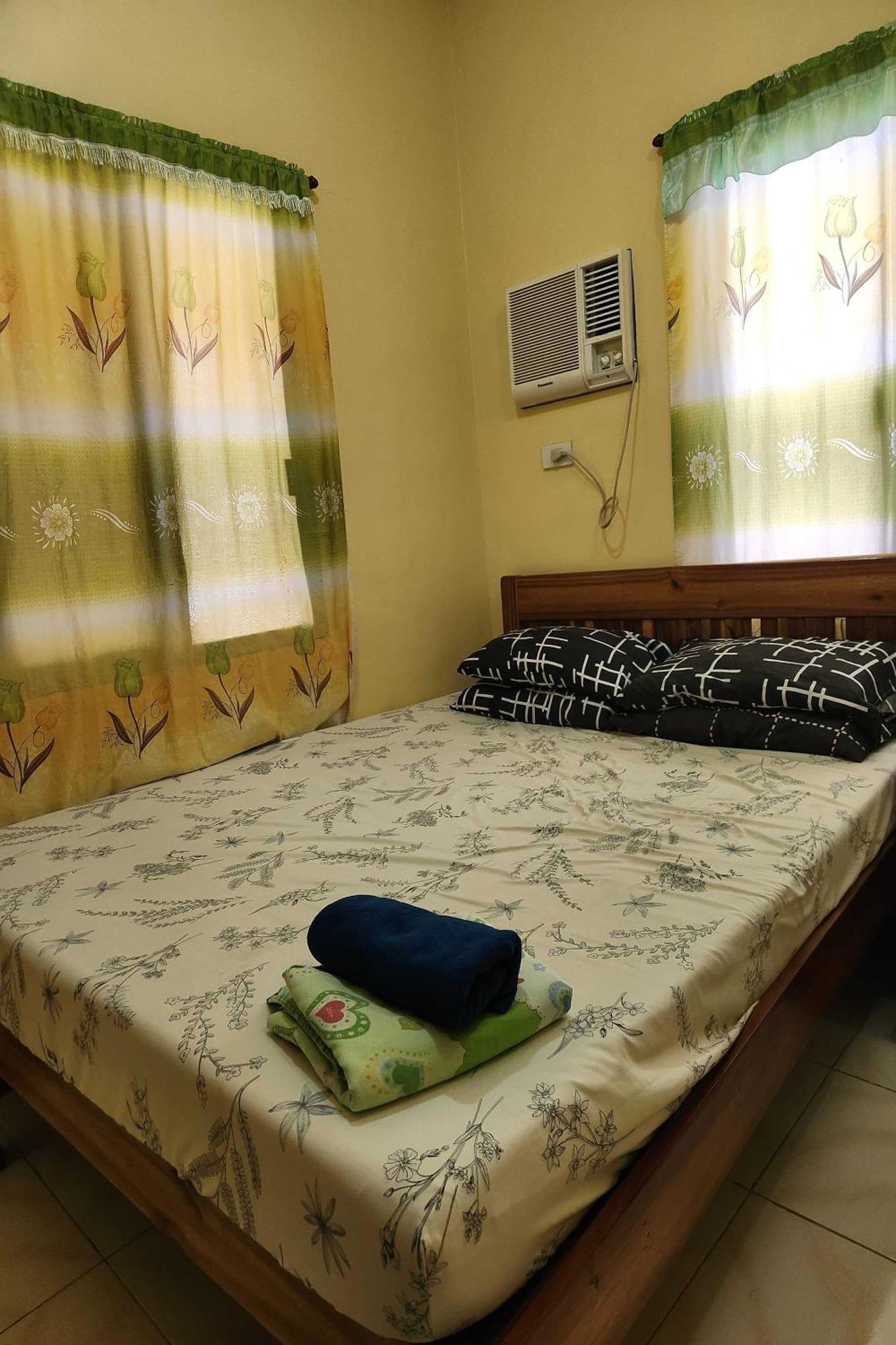 Larosa Hostel Puerto Princesa Kültér fotó